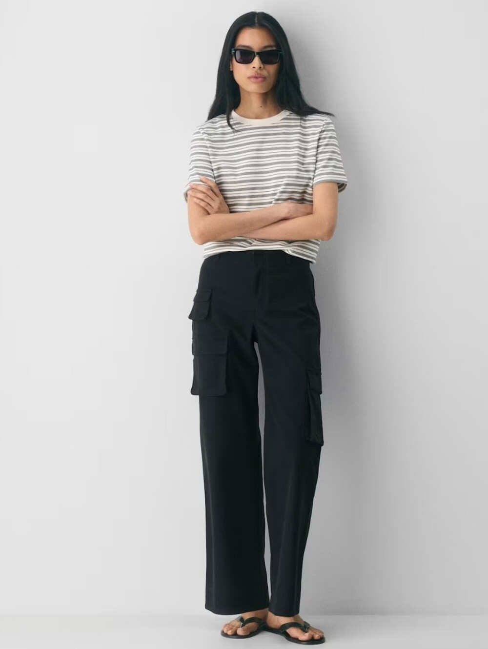 Aritzia WILFRED FREE Picture Cargo Pant Black Wide Leg Sz 0